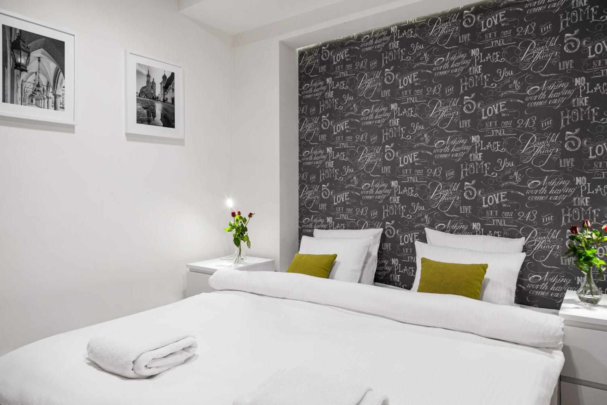 קרקוב Tyzenhauz Apartments Old Town מראה חיצוני תמונה